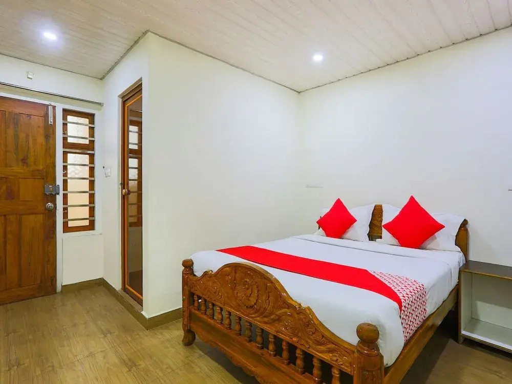 Collection O 24541 Ooty Highway Hotel