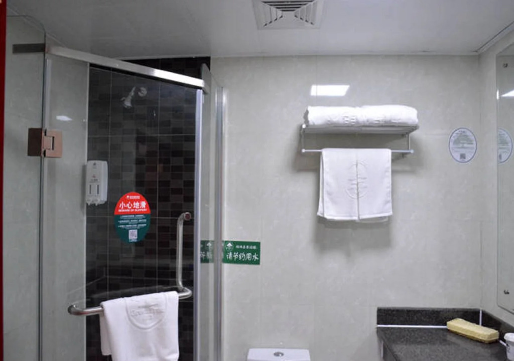 GreenTree Inn Suqian Bawangjuding Square Express Hotel