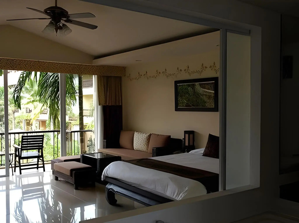 Villa Thongbura