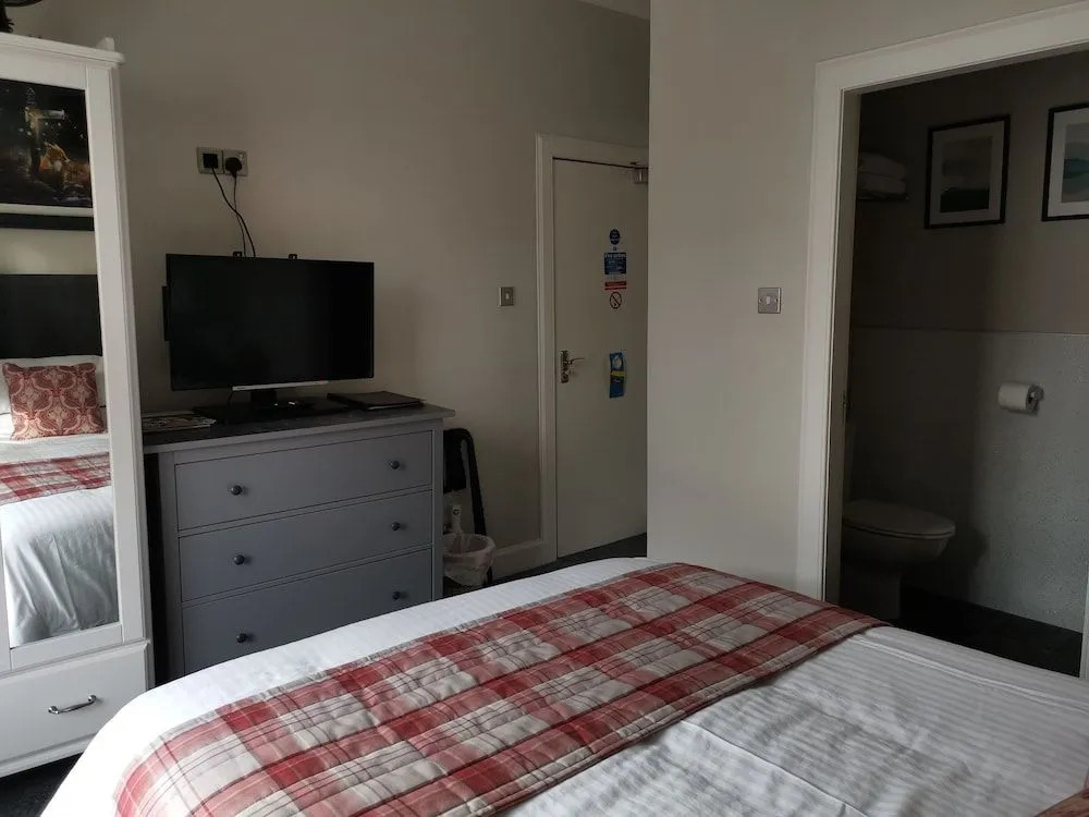Munro Guest House