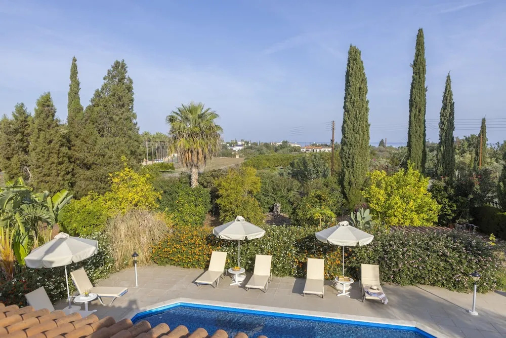 The Arches Villa