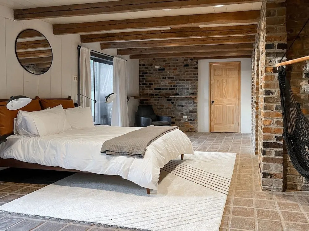 The Edelweiss Estate - Mountain Views