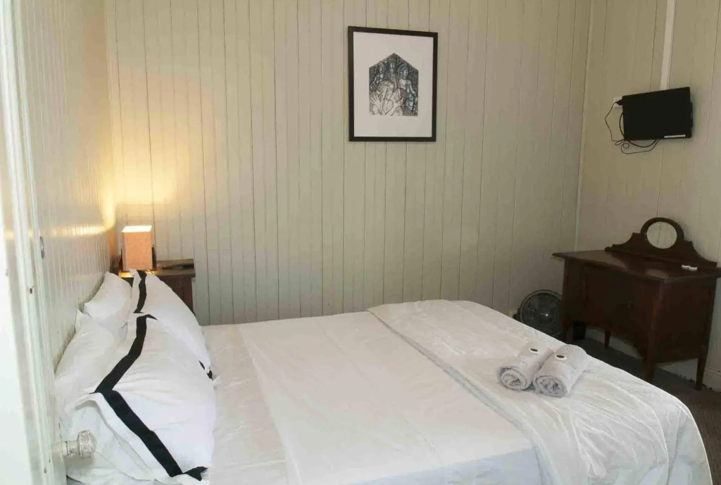 Ulmarra Hotel
