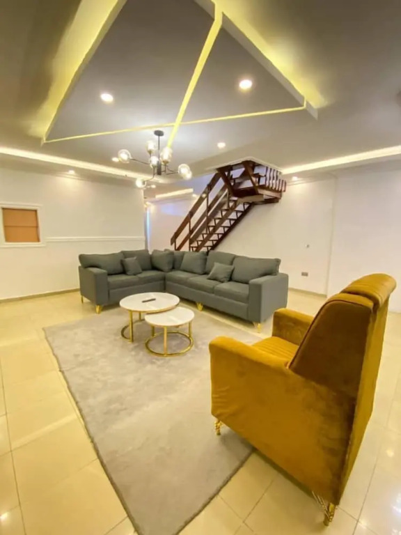 Deluxe Apartment