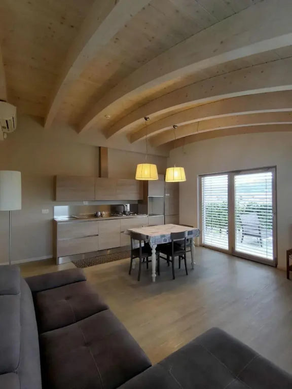 Nuova Opera Rooms & Apartments