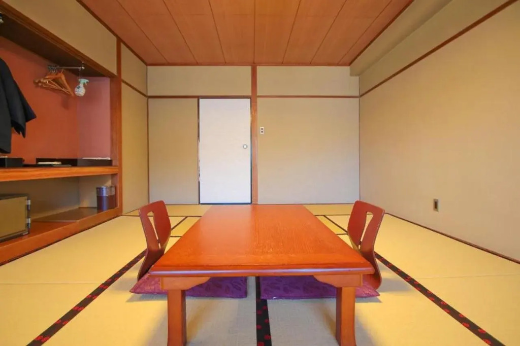 Ooedo Onsen Monogatari Hotel Shinko