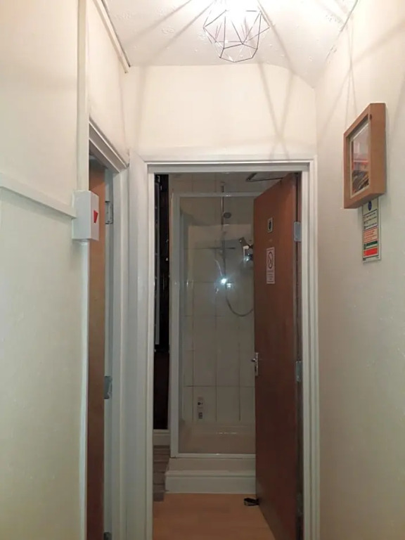 Caversham Lodge