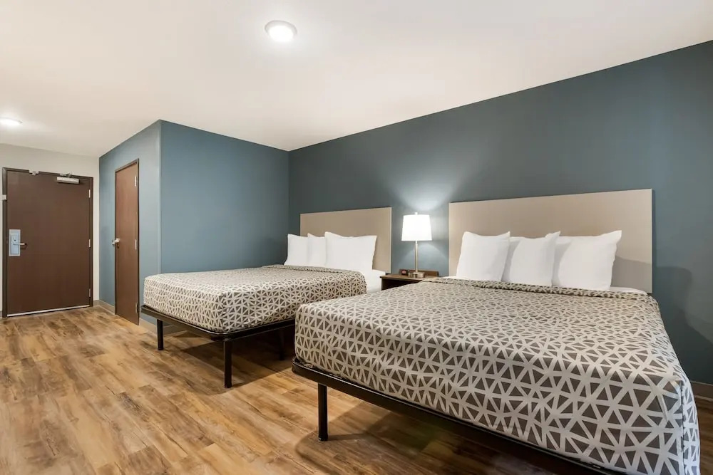 WoodSpring Suites South Brunswick - Princeton