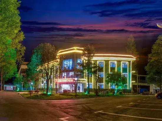 Huangshan Zhiguan Shanju Hotel