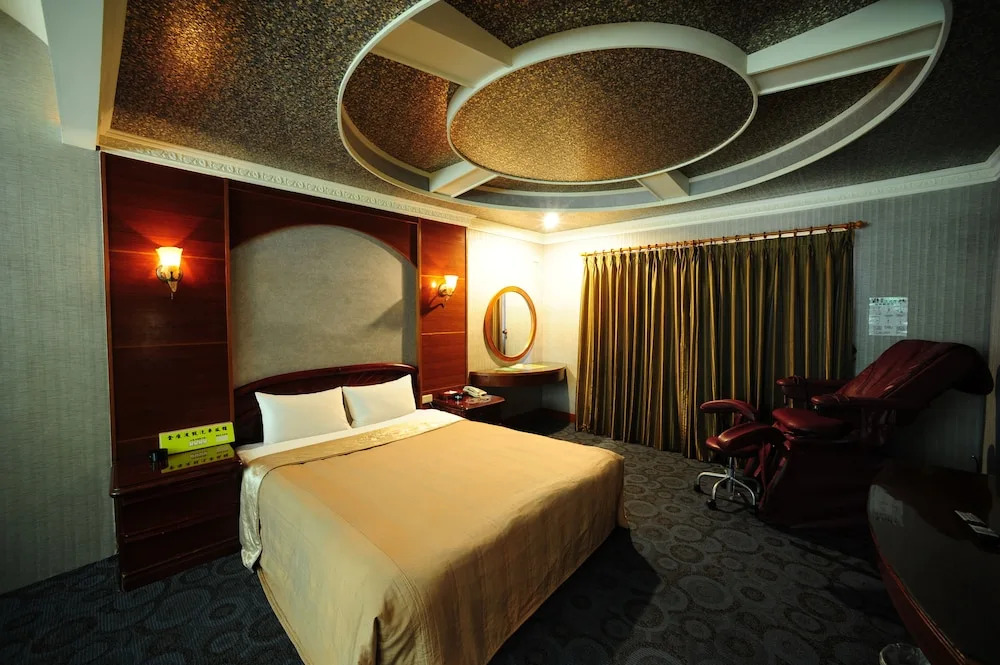 Golden Motel