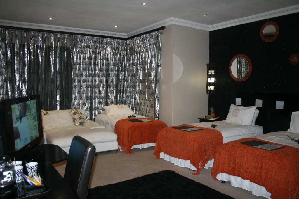 Africa Paradise Airport Boutique Hotel