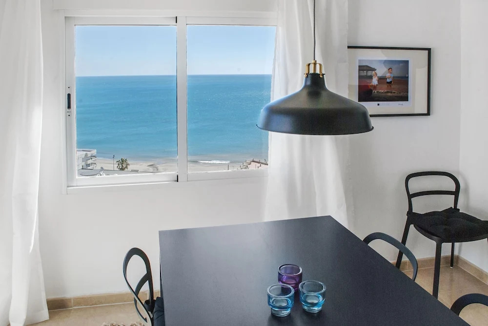 Beachclose Apartment with Large Terrace and Pool Ref 6
