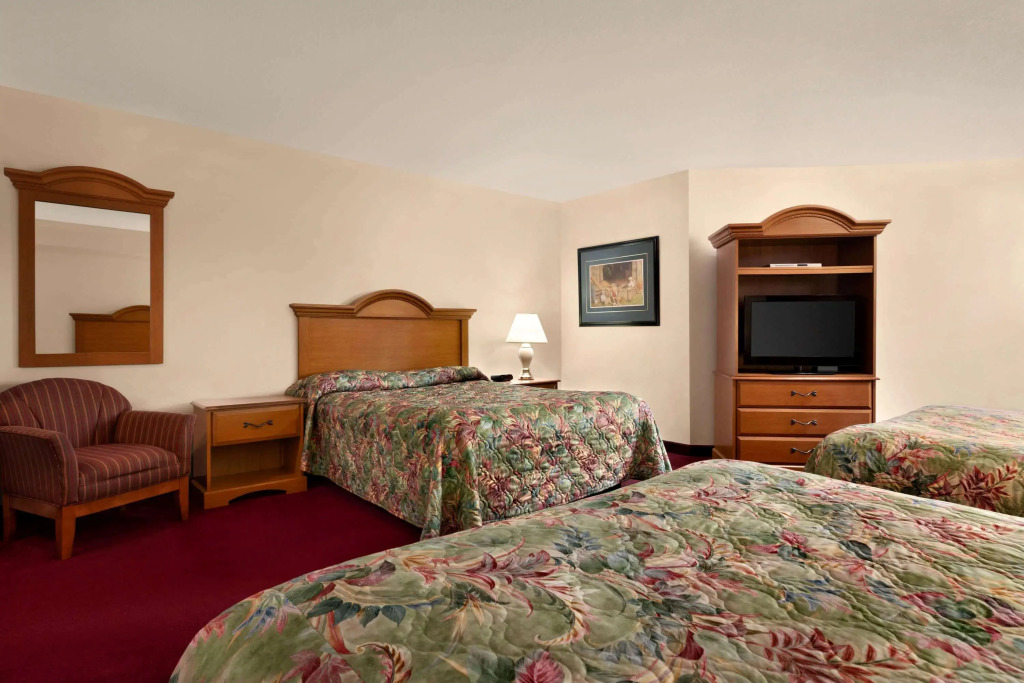 Travelodge by Wyndham Port Elgin