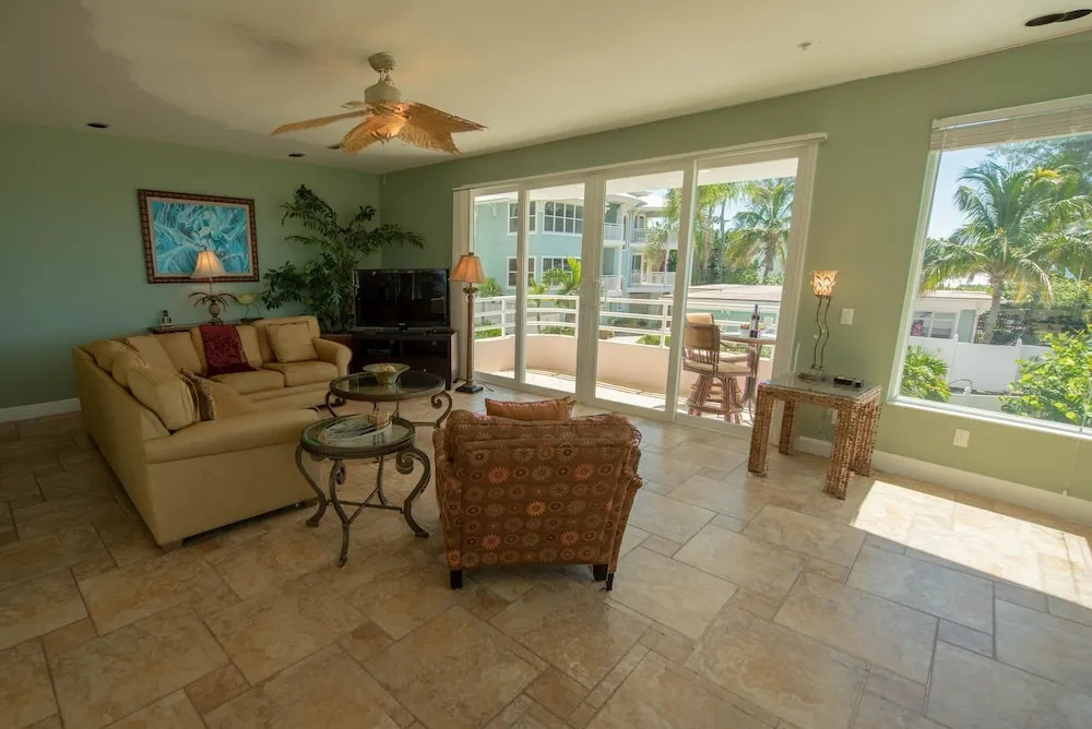 Island Paradise 1 Apartment 2