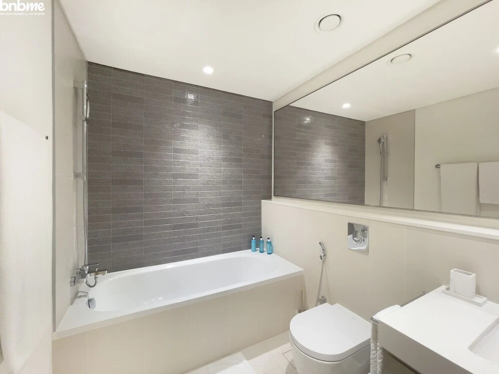 2B- Sunrisebay 1- 1603 by bnbme homes