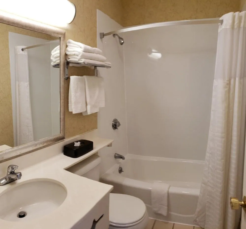 Super 8 Weymouth Boston Area