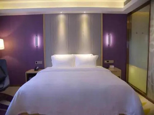 Lavande Hotel Foshan Lishui Wanfu City Commercial Plaza