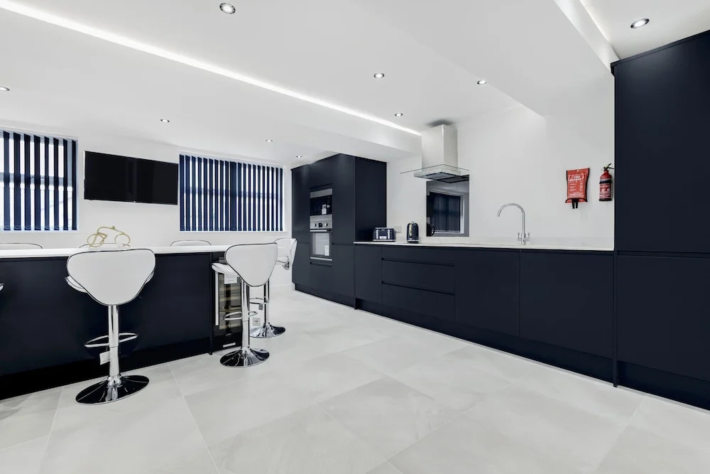 Wellington Suites by Sasco Apartments