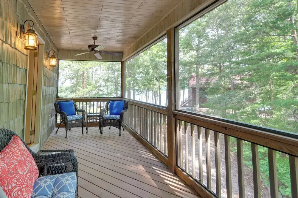 Mountain View Cabin on Lake Blue Ridge: Hot Tub