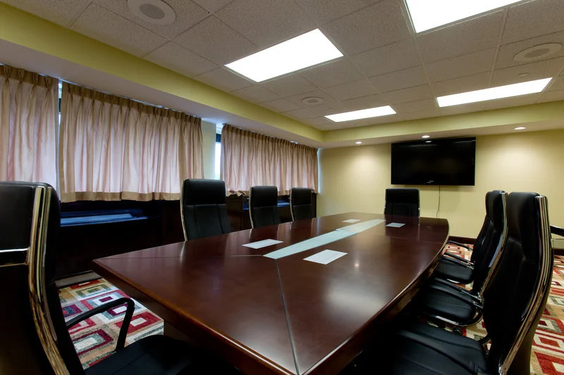 Holiday Inn Select Clinton