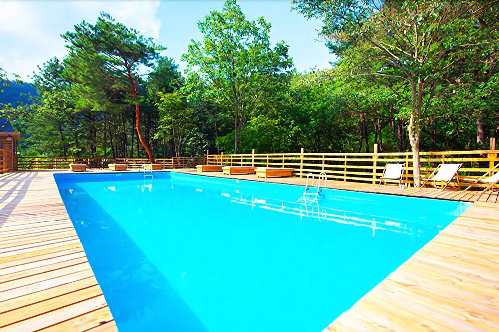 Hongcheon Buisson Blue Pension