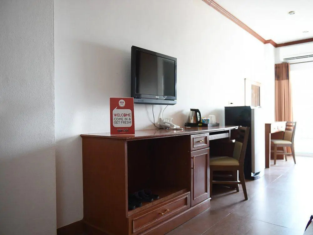Nida Rooms Suan Kaew Mall 1010
