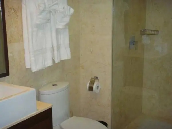 Absolute Luxury 2 Br Condo - Pri 8495