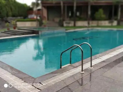 Mh One Resort Hotel