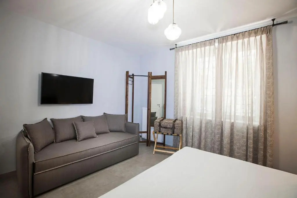 Bentzi...Boutique Apartment in Pangrati, Superior Suite (2) for 4 guests