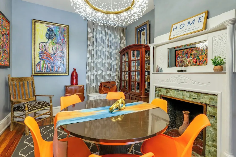 Historic Georgetown Townhome: Walkable Location!