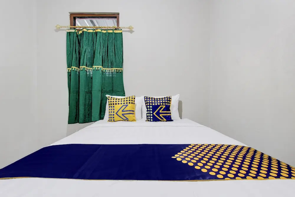 SPOT ON 93717 Nayus Homestay Syariah 4