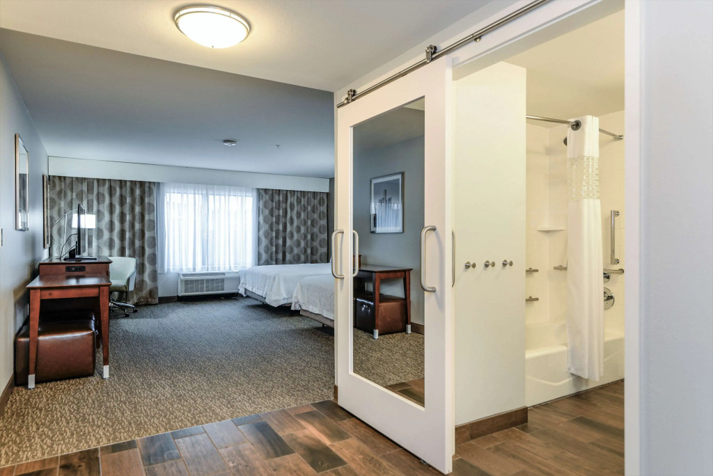 Hampton Inn Brighton Mi