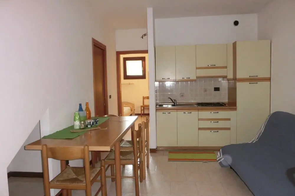 Cozy two bedroom apartment with swimming pool