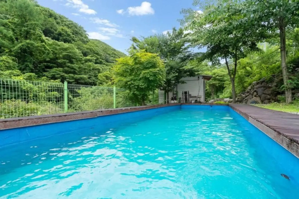 Ulsan Chereville Pension(철구소쉐르빌펜션)
