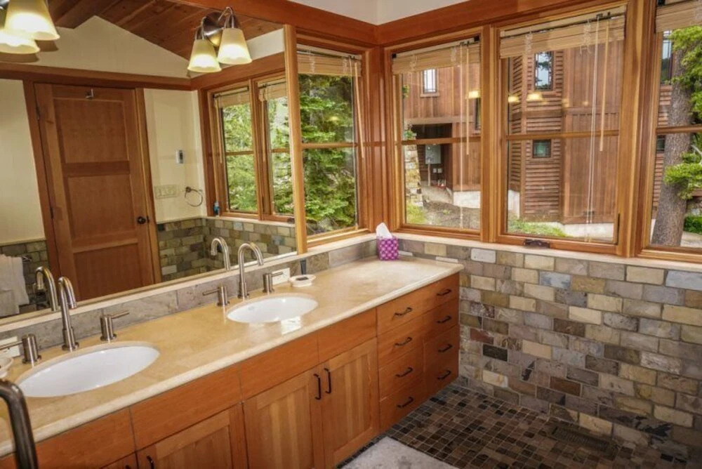 Palisades at Kirkwood Ski in out Luxury Home by RedAwning