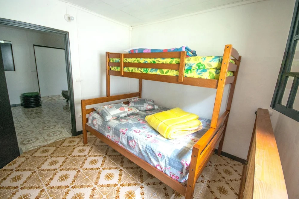 House With 4 Bedrooms in Cilaos, With Wonderful Mountain View, Enclosed Garden and Wifi - 4 km From the Slopes