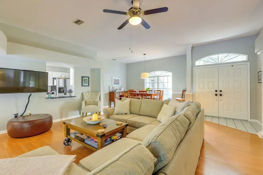 8 Mi to Rainbow Springs: Dunnellon Area Home!