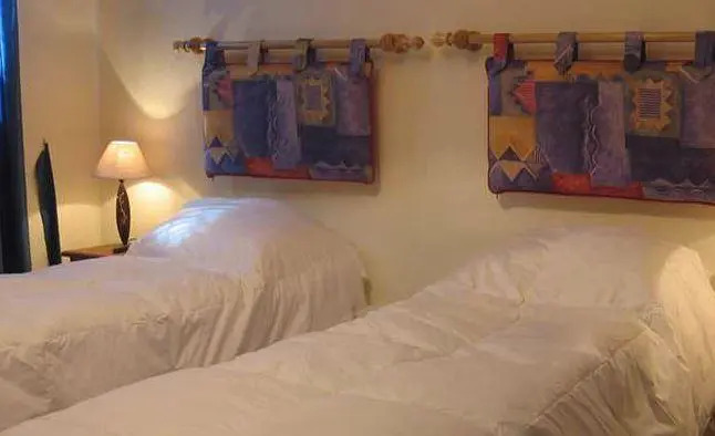 Life Apart Hotel