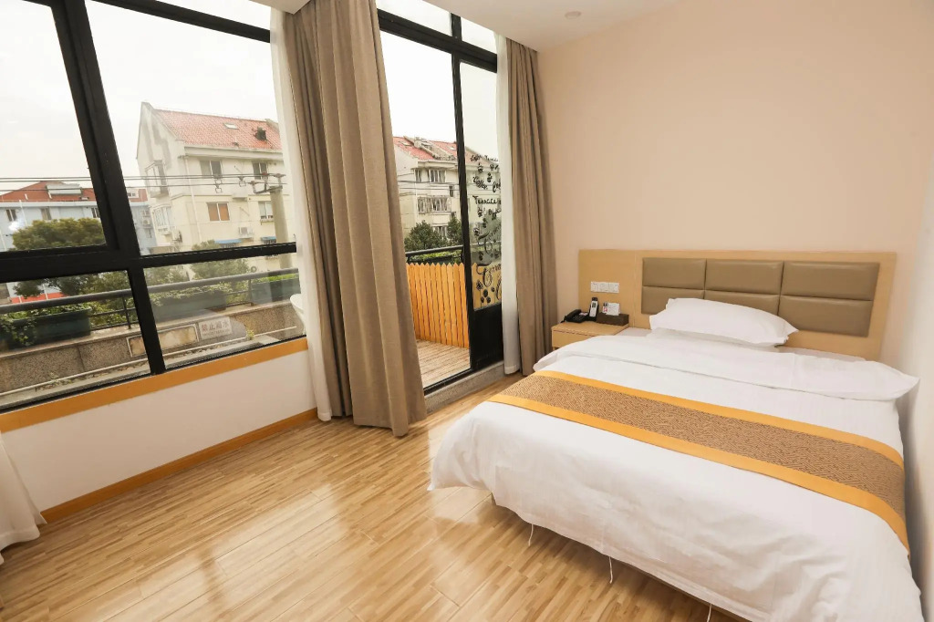Shell Shanghai Jiading Nanxiang Town Minzhu Street Hotel