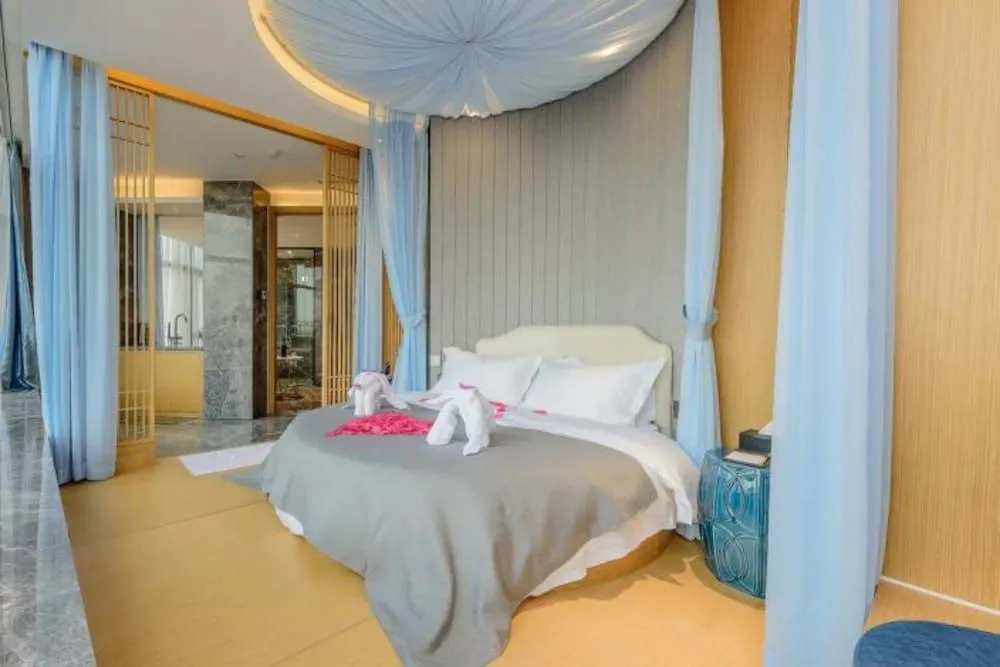 GangShe Rooftop View Hotel l (Guilin Two Rivers And Four Lakes Elephant Trunk Hill)