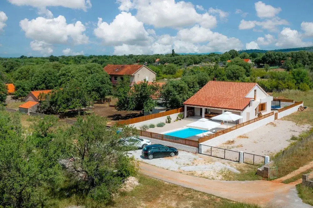 Villa Kole