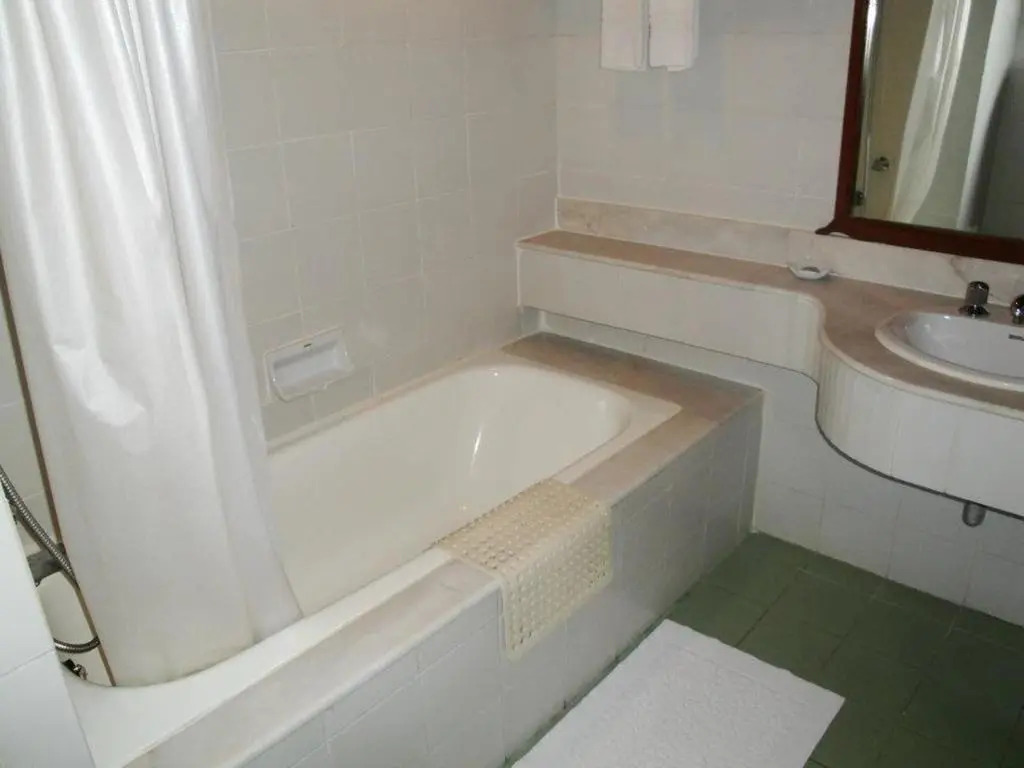 Imperial Golden Triangle Resort