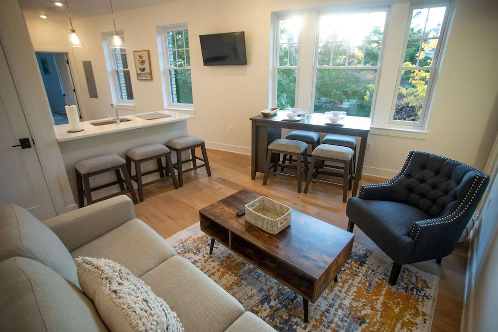 Woodley Suites & Residences