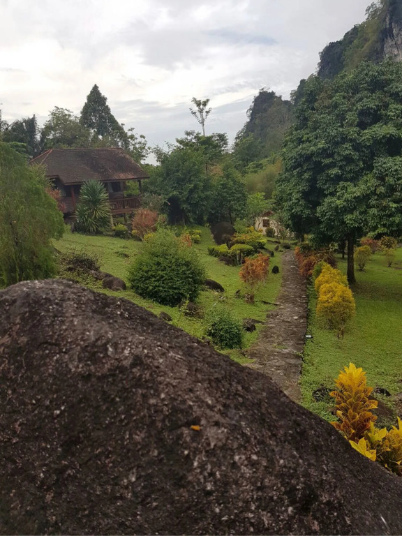 Phanom Bencha Mountain Resort