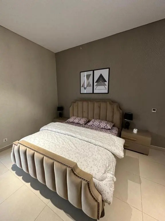 One Bed Apartment in One Constitution Avenue
