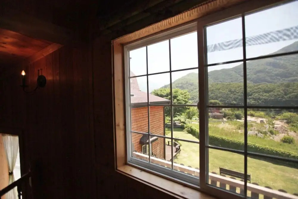 Lumain Pension