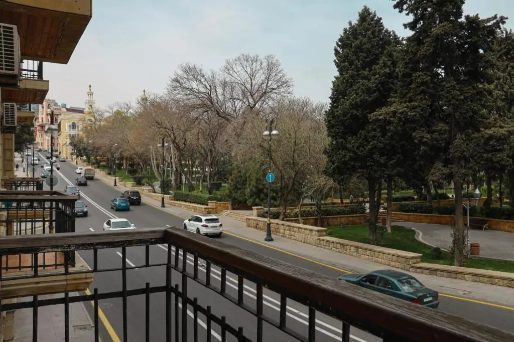 Apartments Formula 1 on Niyazi with Balconies