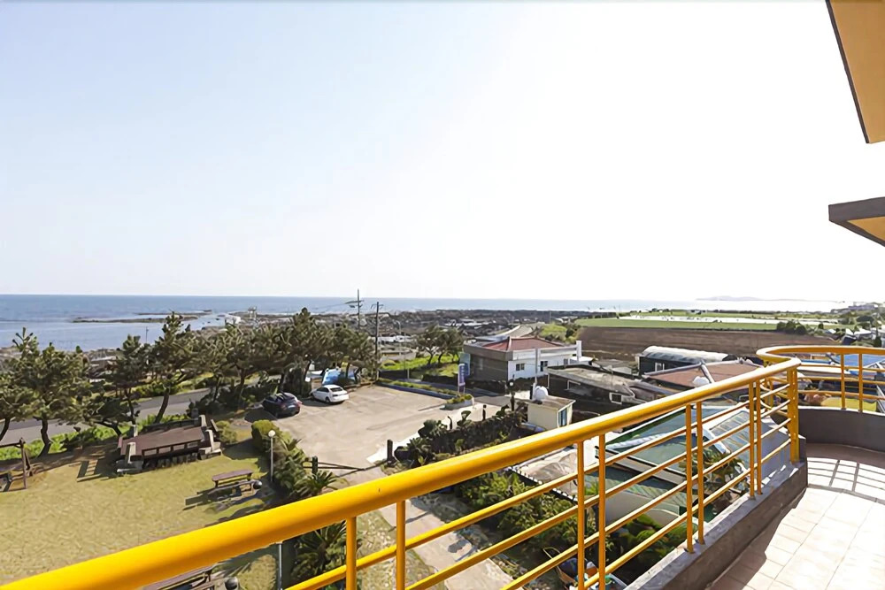 Seogwipo Getbawi Pension