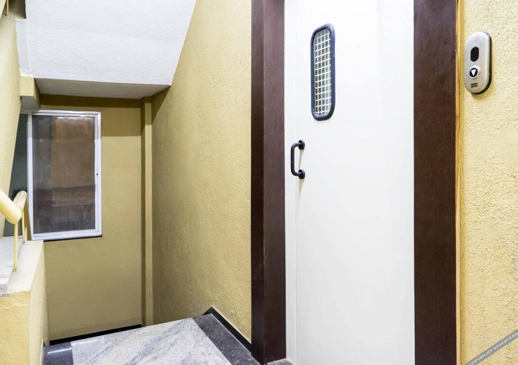 OYO 9738 Hotel House Khas Suites