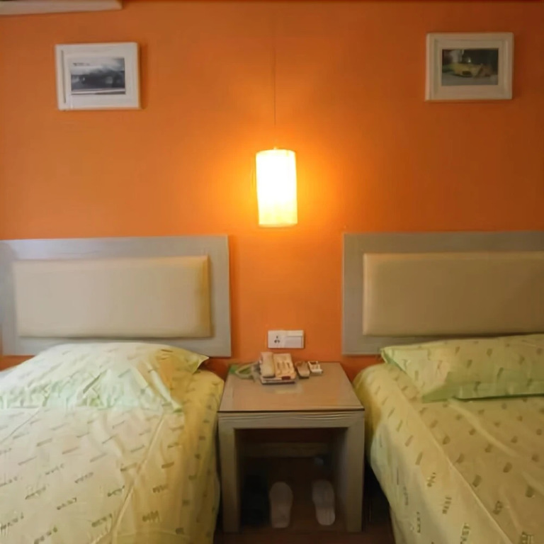Wenzhou Jin Baoli Business Hotel